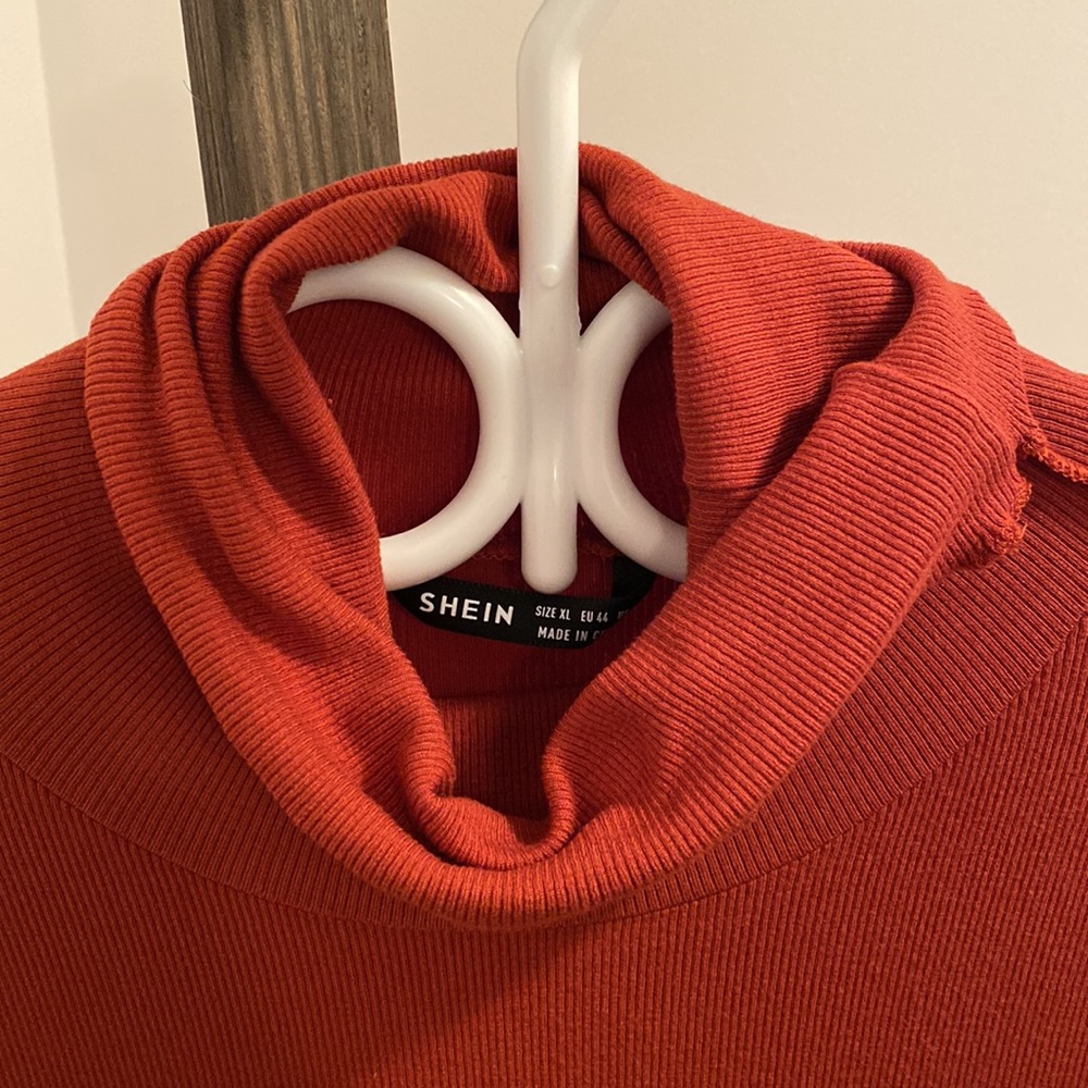 Shein - Picture 2 of 4